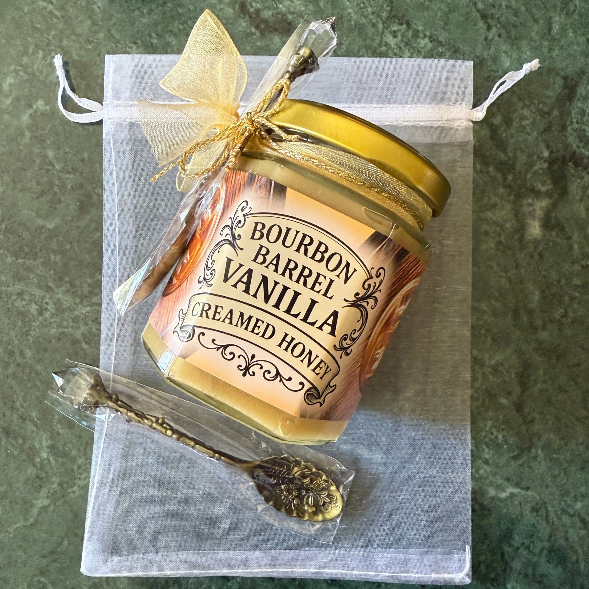 Gourmet bourbon vanilla honey with charcuterie board – perfect for foodie gifts and tasting nights